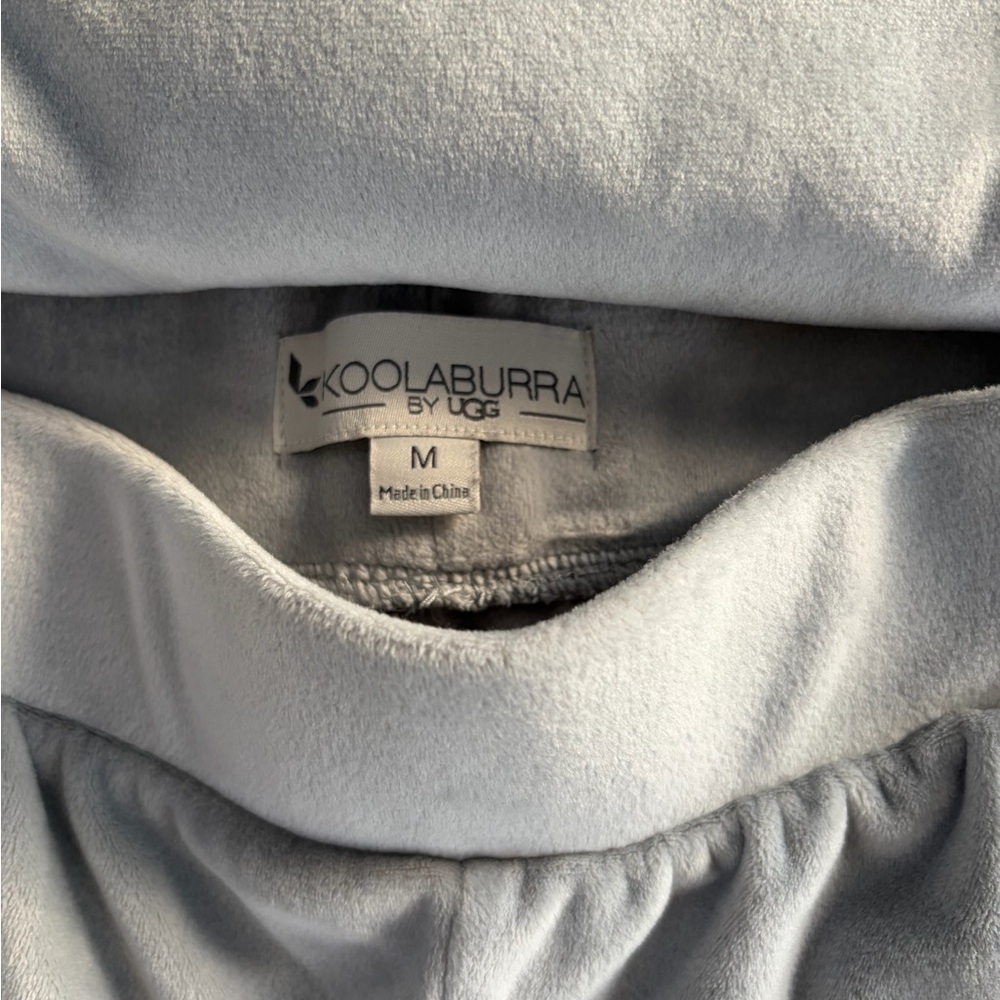 Koolaburra Soft Gray Lounge Wear Set - Picture 2 of 7